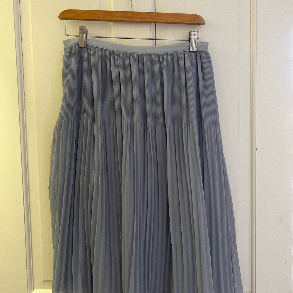 Zara grey skirt